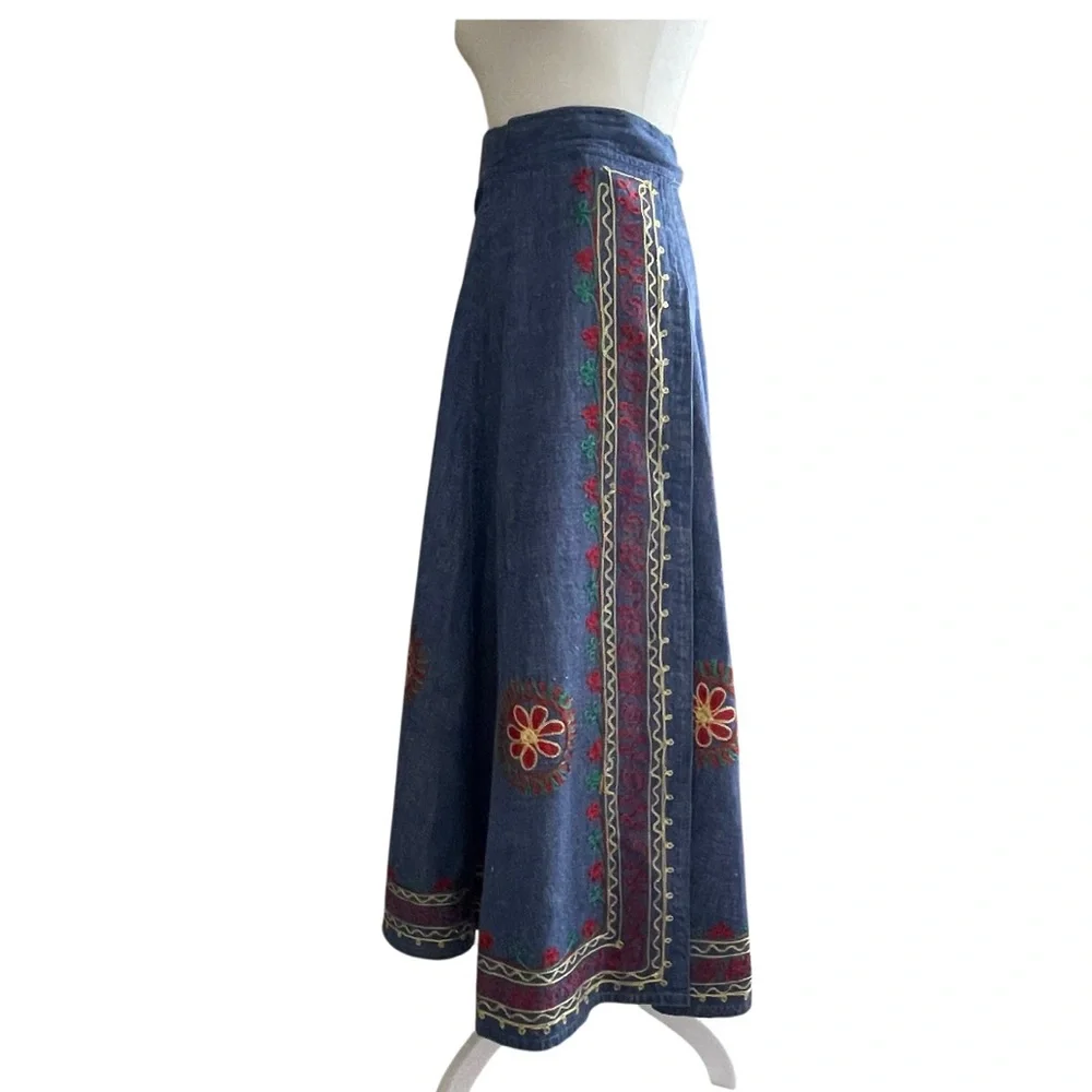 VINTAGE Embroidered Blue Denim Wrap  Boho Maxi Skirt‎ - Picture 14 of 16